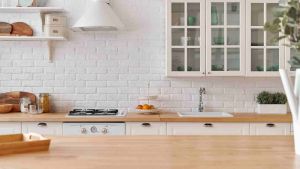 Modern vs Traditional Kitchen Design in Montreal