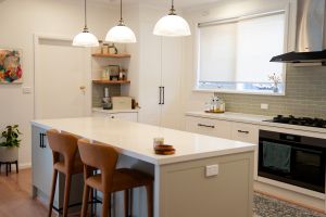 Modern vs Traditional Kitchen Design in Montreal