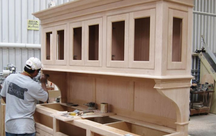 Custom Cabinet Maker West Island