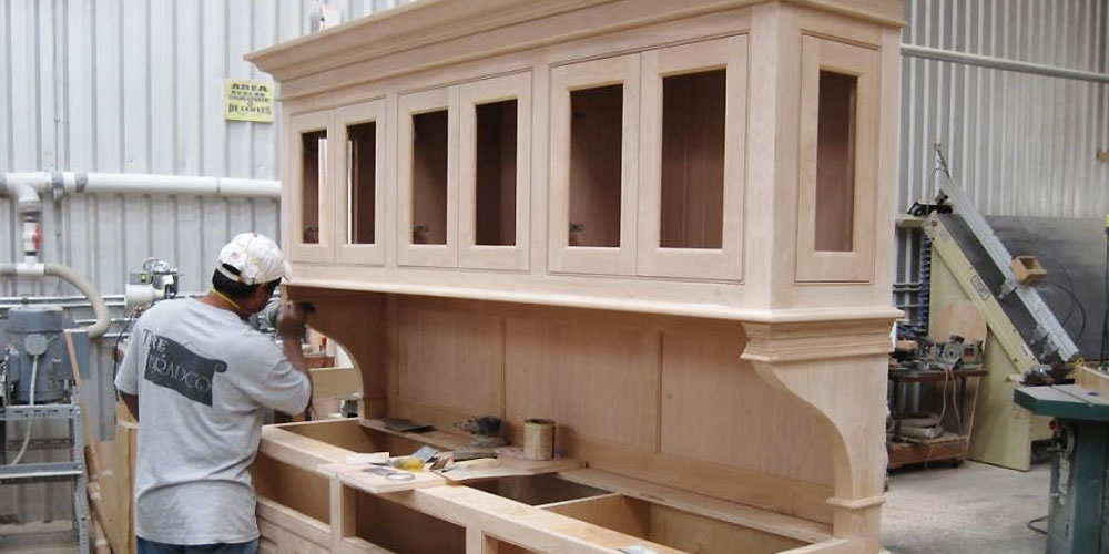 Custom Cabinet Maker West Island